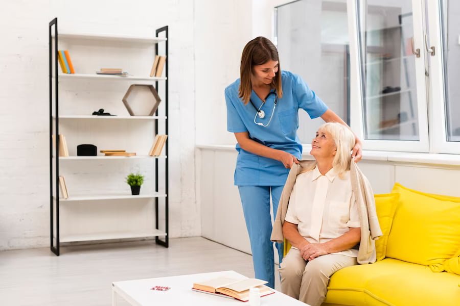 care-at-home-nursing-service-roxycare